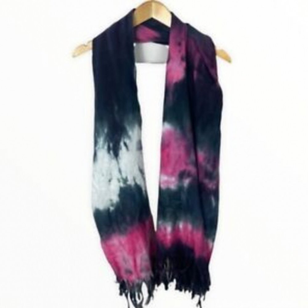 Nordstrom BP Tie Dye Blanket Scarf New With Tags Pink White Grey Warn Cozy NWT - Picture 5 of 9